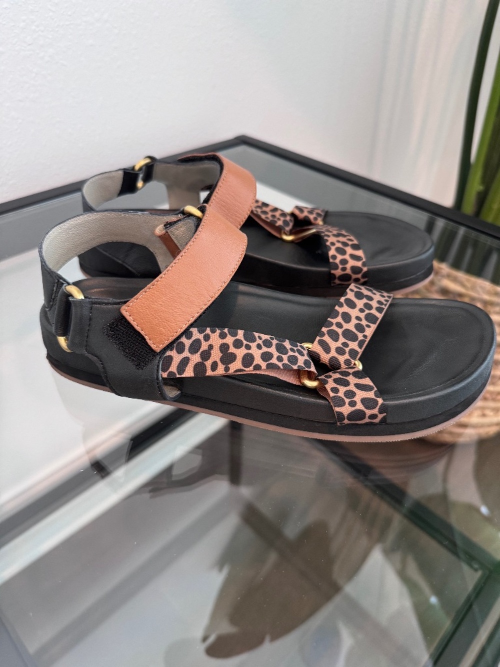 BODEN Women’s Philomina Sandals Leopard print webbing strap & Tan Leather EU38/7